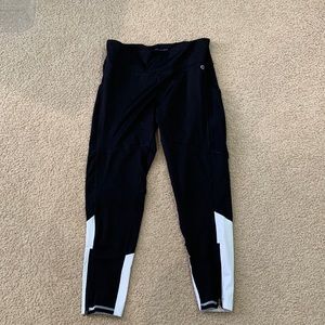 Size large champion 7/8 length activewear leggings